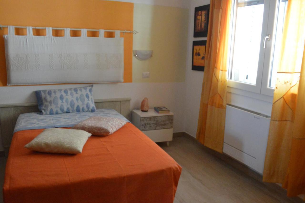 Insula -- Telti Hotel Екстериор снимка