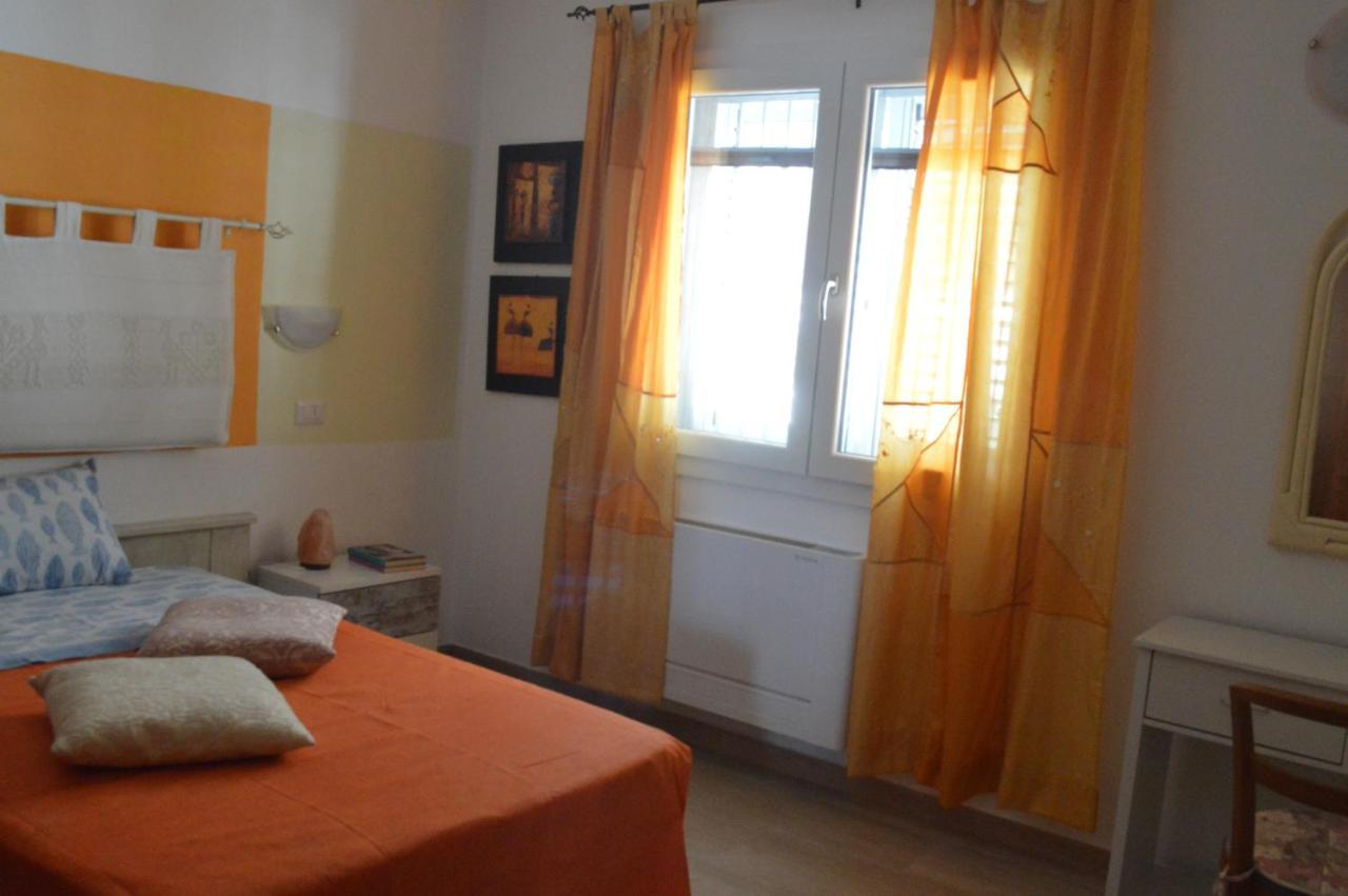 Insula -- Telti Hotel Екстериор снимка