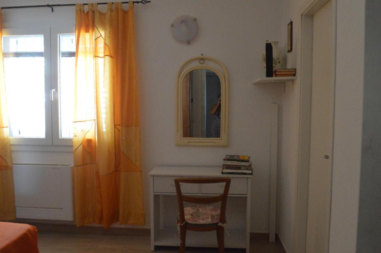 Insula -- Telti Hotel Екстериор снимка